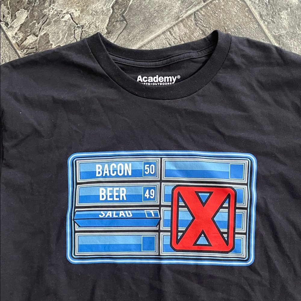 ⭐️NWOT Men’s Graphic ACADEMY SPORTS Black Bacon Beer Funny Sporty Summer T-Shirt